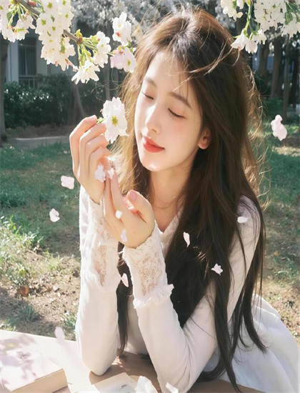 刘烨的电影-少女初恋吃小头头视频免费播放